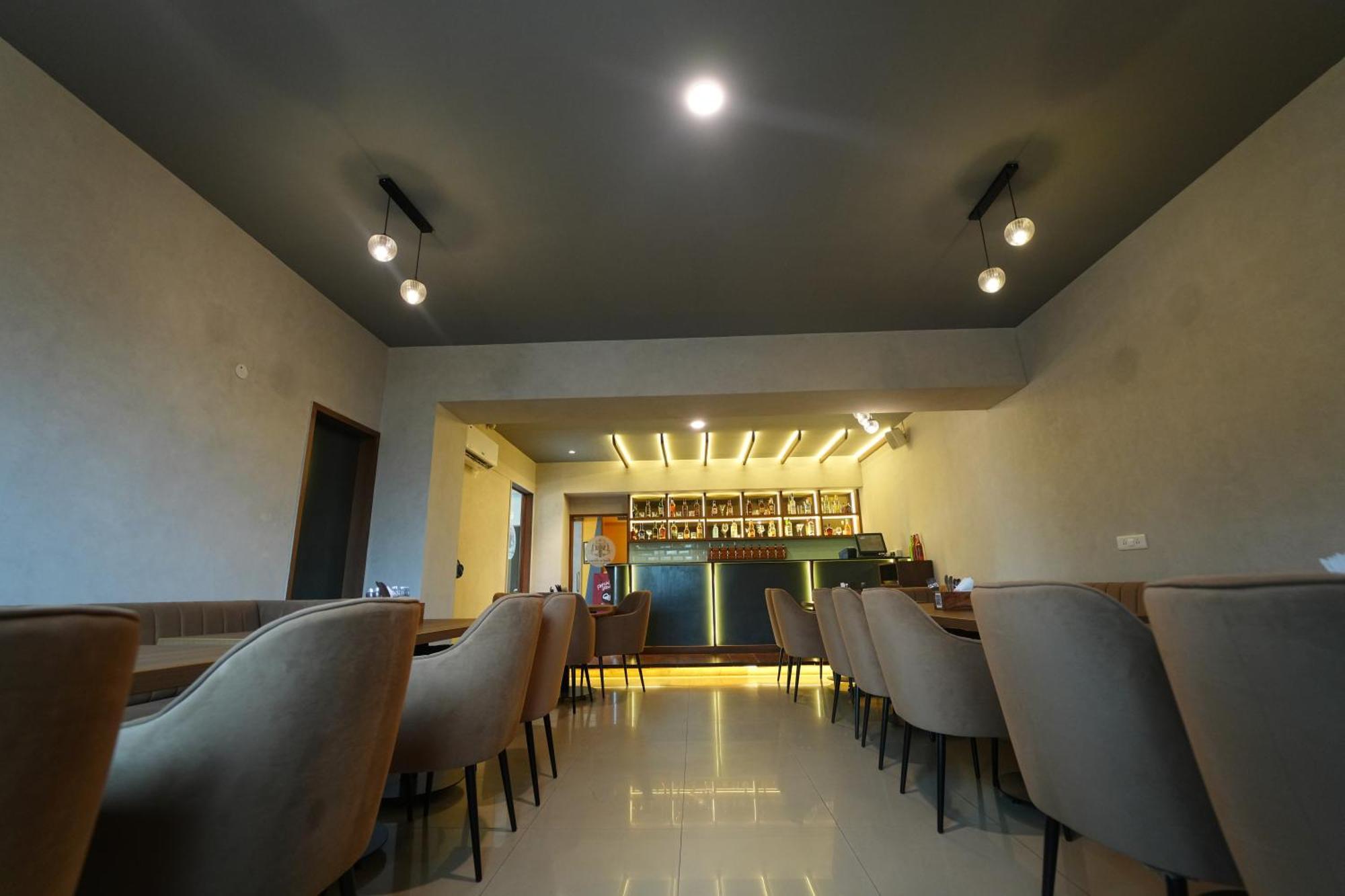 Hotel Vaishnavi Residency Bangalore Exterior foto